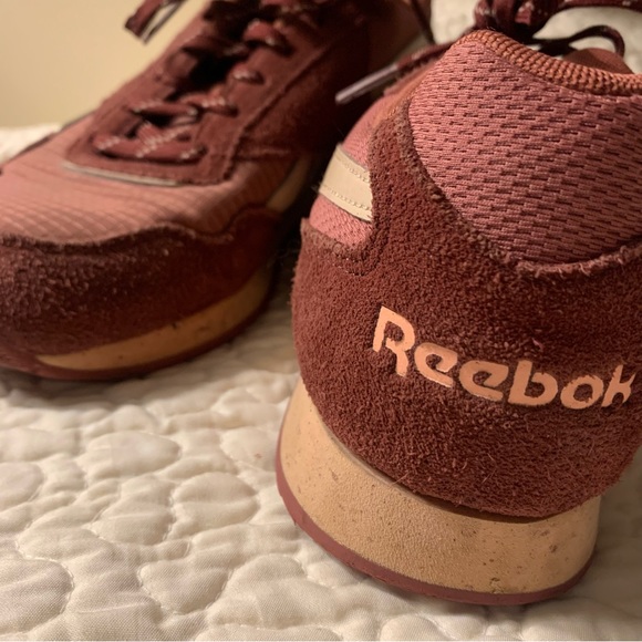Reebok Classics - Picture 6 of 6